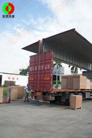 海外訂單逐步回暖,客戶(hù)大批蔬果處理加工設(shè)備裝車(chē)發(fā)往海關(guān)出貨！