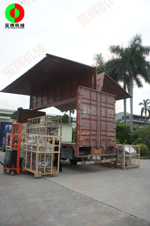 湖南經(jīng)銷定制的多套渦流洗菜機等設(shè)備專車發(fā)貨交付！